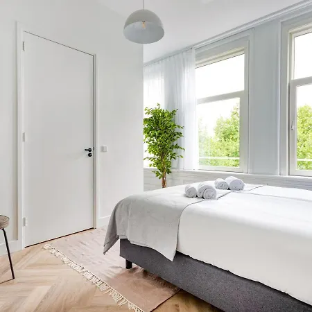 Staysome Hemonystraat 아파트호텔 3*