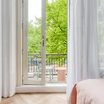 Staysome Hemonystraat Apart-hotel 3*