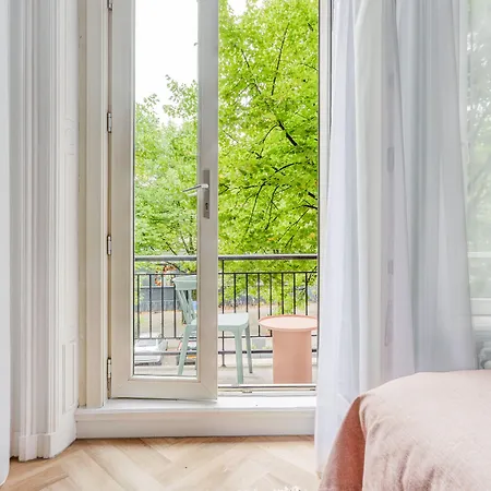 Staysome Hemonystraat Aparthotel *