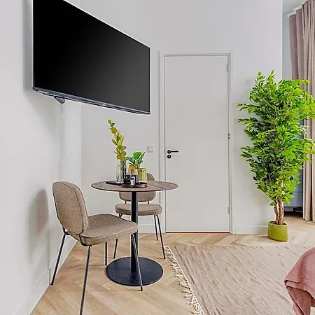 Staysome Hemonystraat 3*
