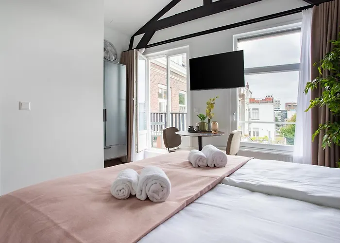 Apart Otel Staysome Hemonystraat 3*