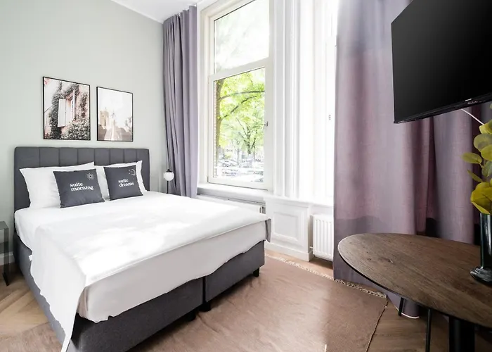 Staysome Hemonystraat 3*