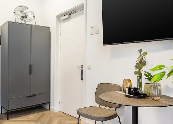 Staysome Hemonystraat Apart Otel Amsterdam