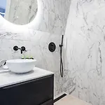 Hemonystraat - Digital Access Aparthotel 3*